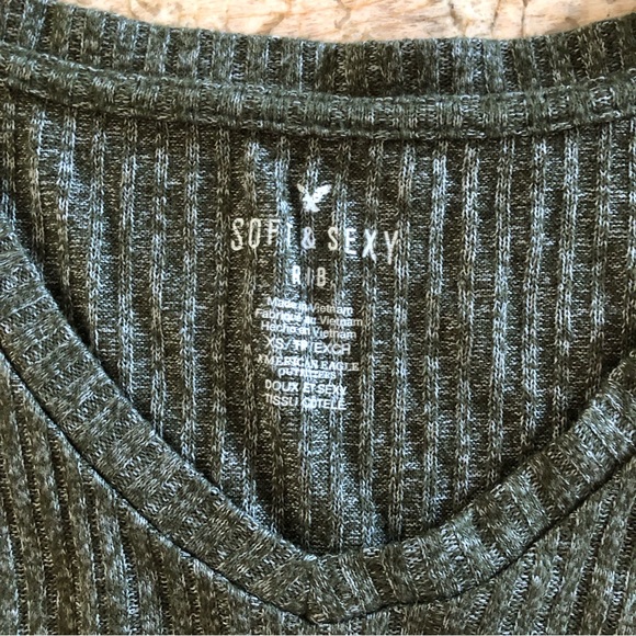 American Eagle Outfitters 🦅 Soft & Sexy Rib Long Sleeve - Picture 2 of 7
